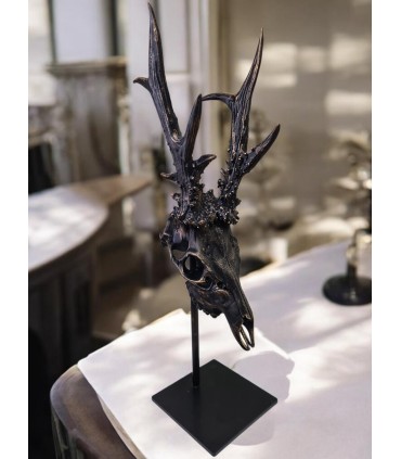 Escultura de Corzo con Peana Metálica  Decoración de Caza