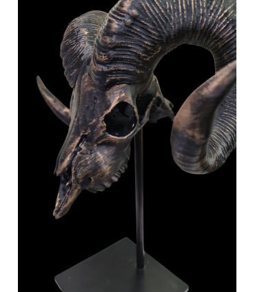 Escultura de Carnero Bronce Envejecido con Peana Metálica | Decoración Cinegética