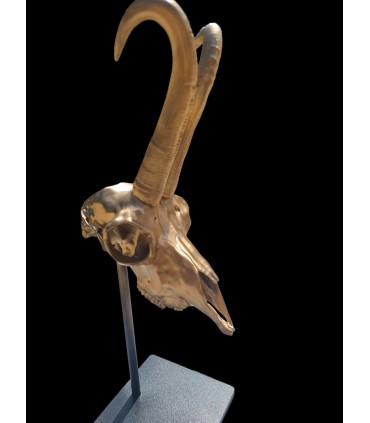 Escultura de Rebeco dorado Decorativa con Peana Metálica | Decoración Cinegética